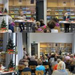 Lesen in der Karower Bibliothek mit Senioren, Kl. 4c, Dez. 2015
